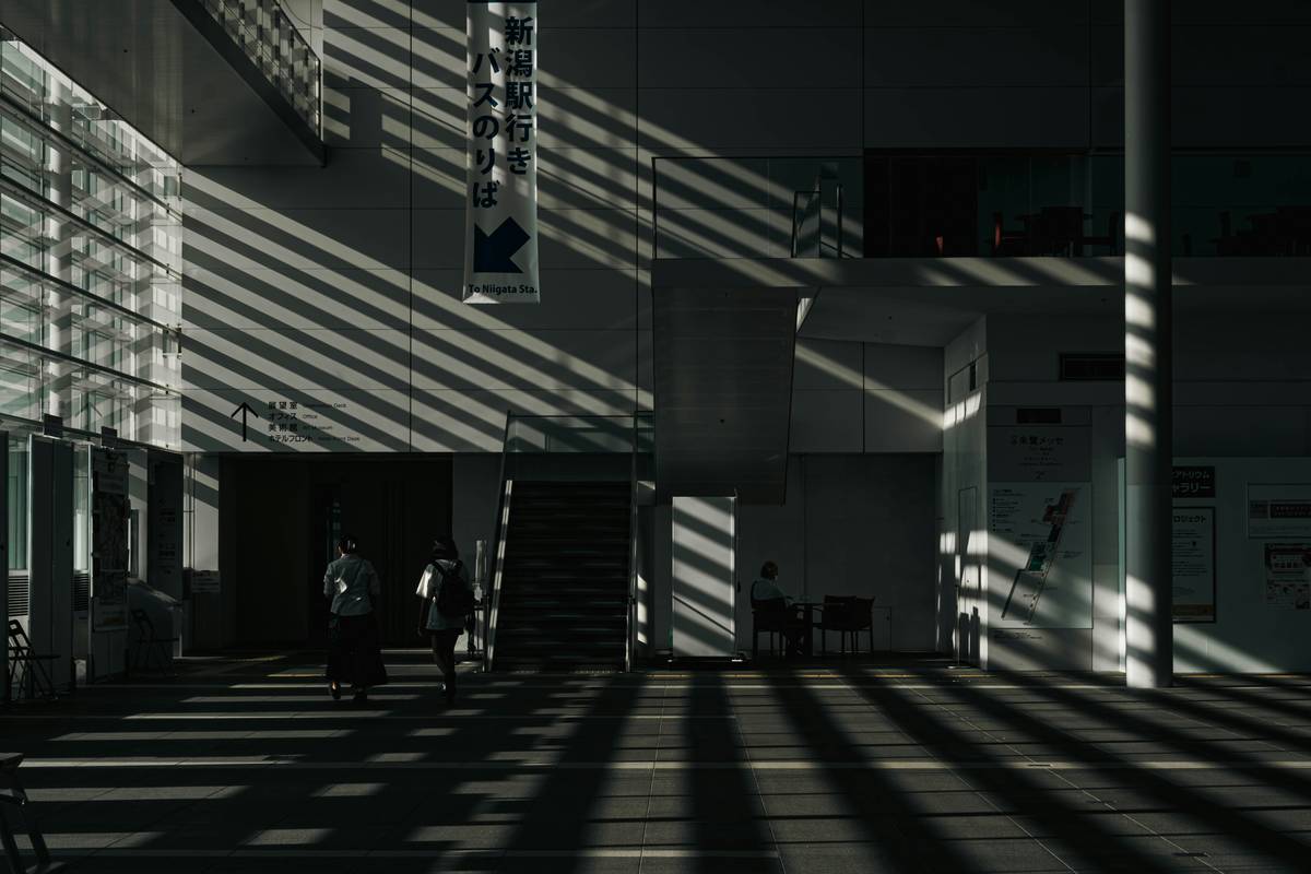 Infographic showing the benefits of mindfulness and meditation