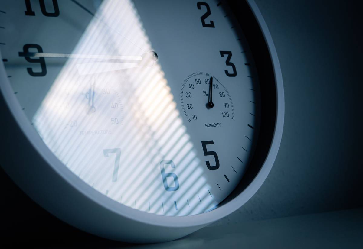 Peak Call Times: How to Stop Wasting Minutes & Start Winning Customers