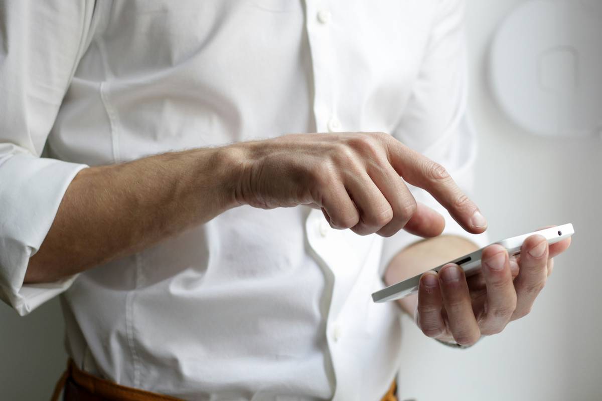 Enterprise Phone Feature Changes: What Modern Businesses Must Adapt to in 2024